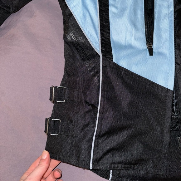 Women’s Motorcycle Riding Jacket - Picture 2 of 9